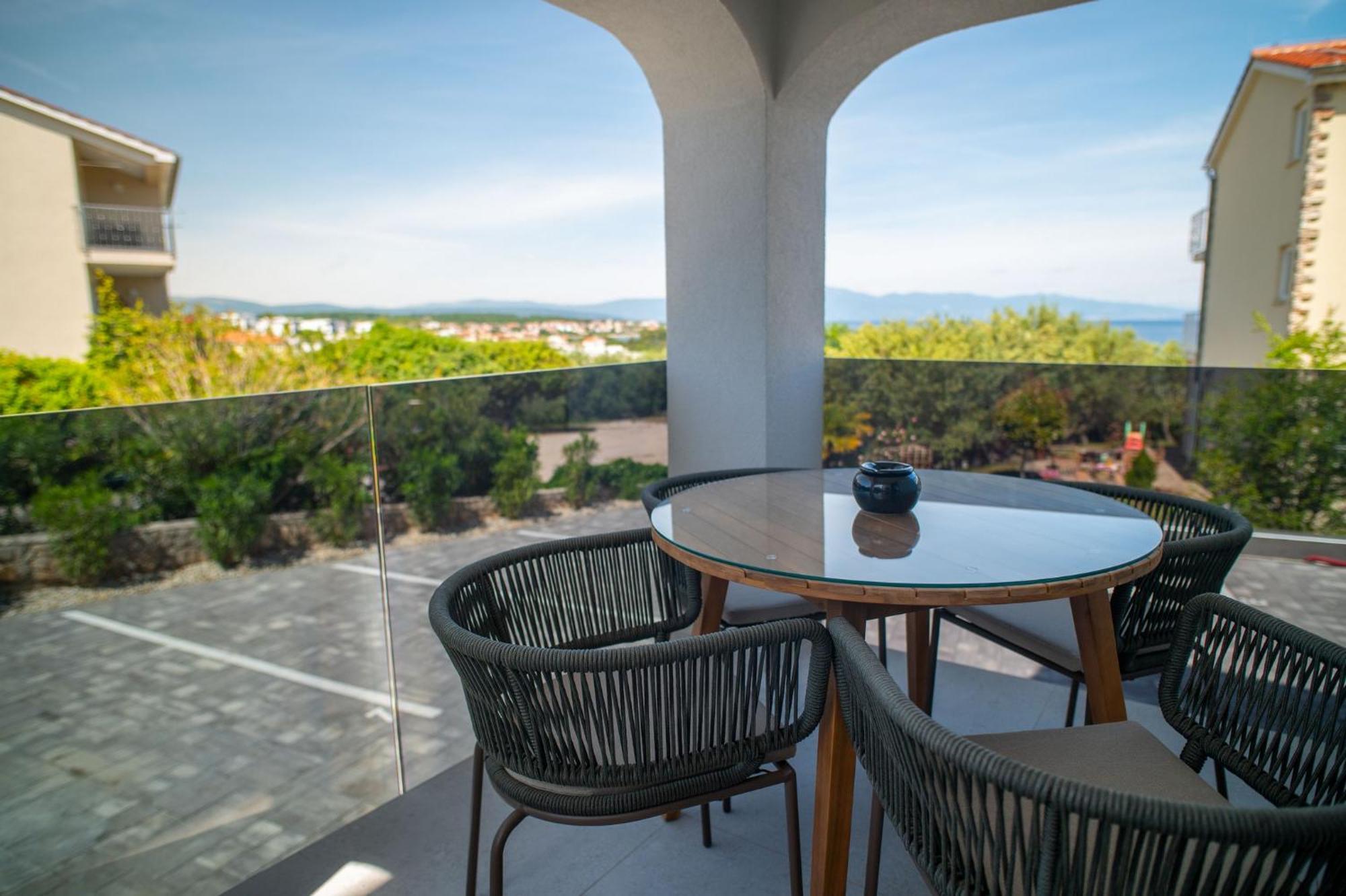 ונטאצ'יצ'י Villa Calma Apartments מראה חיצוני תמונה