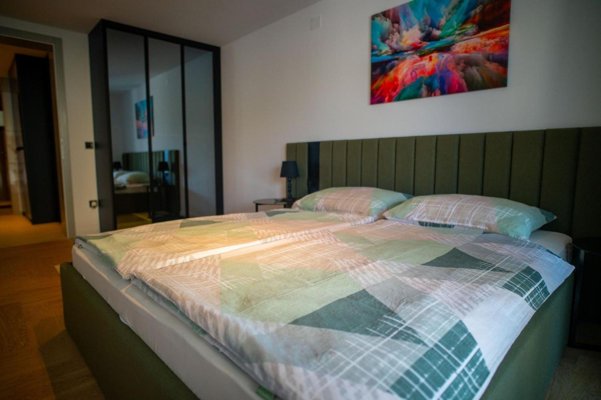ונטאצ'יצ'י Villa Calma Apartments מראה חיצוני תמונה