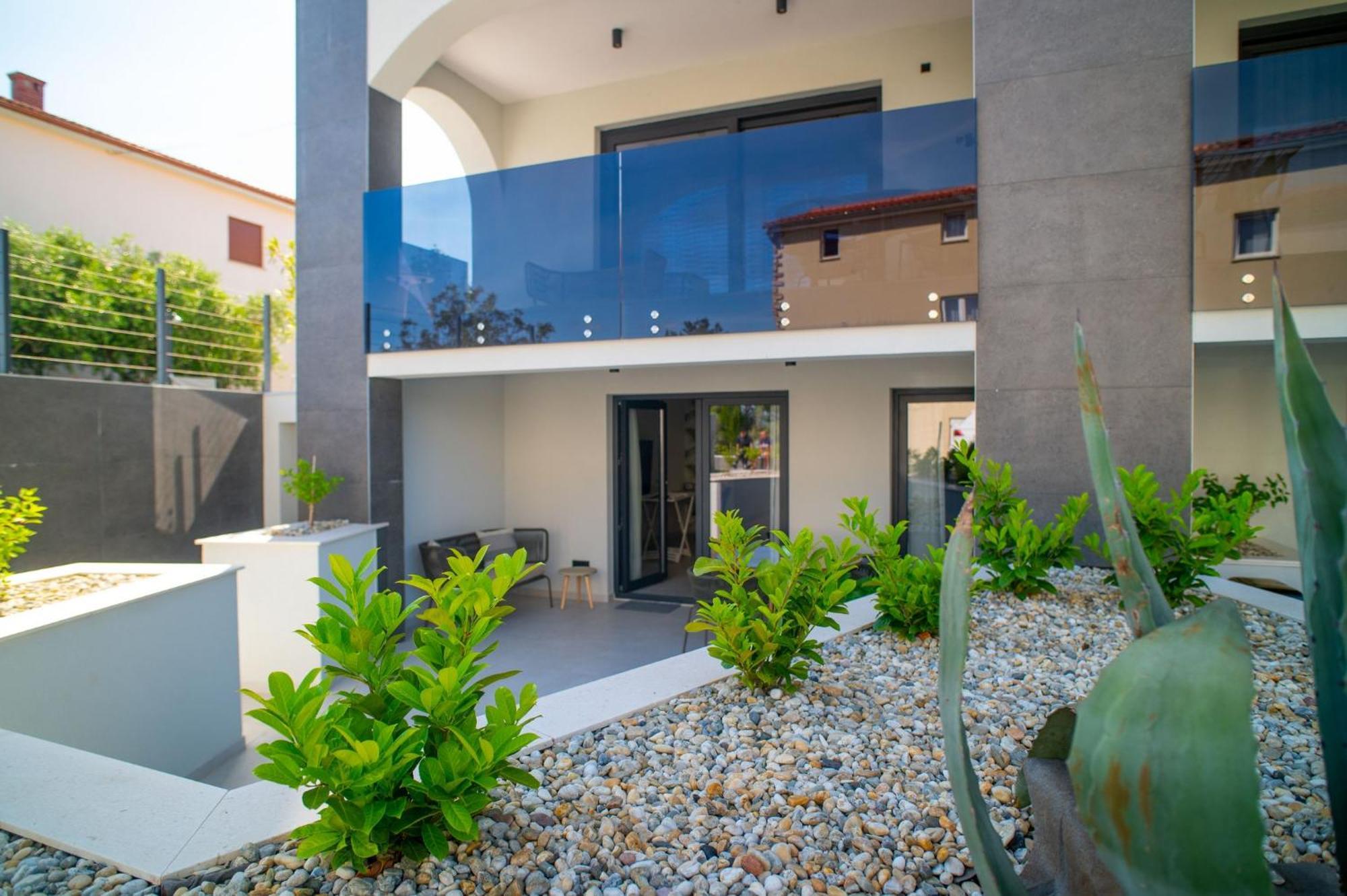 ונטאצ'יצ'י Villa Calma Apartments מראה חיצוני תמונה