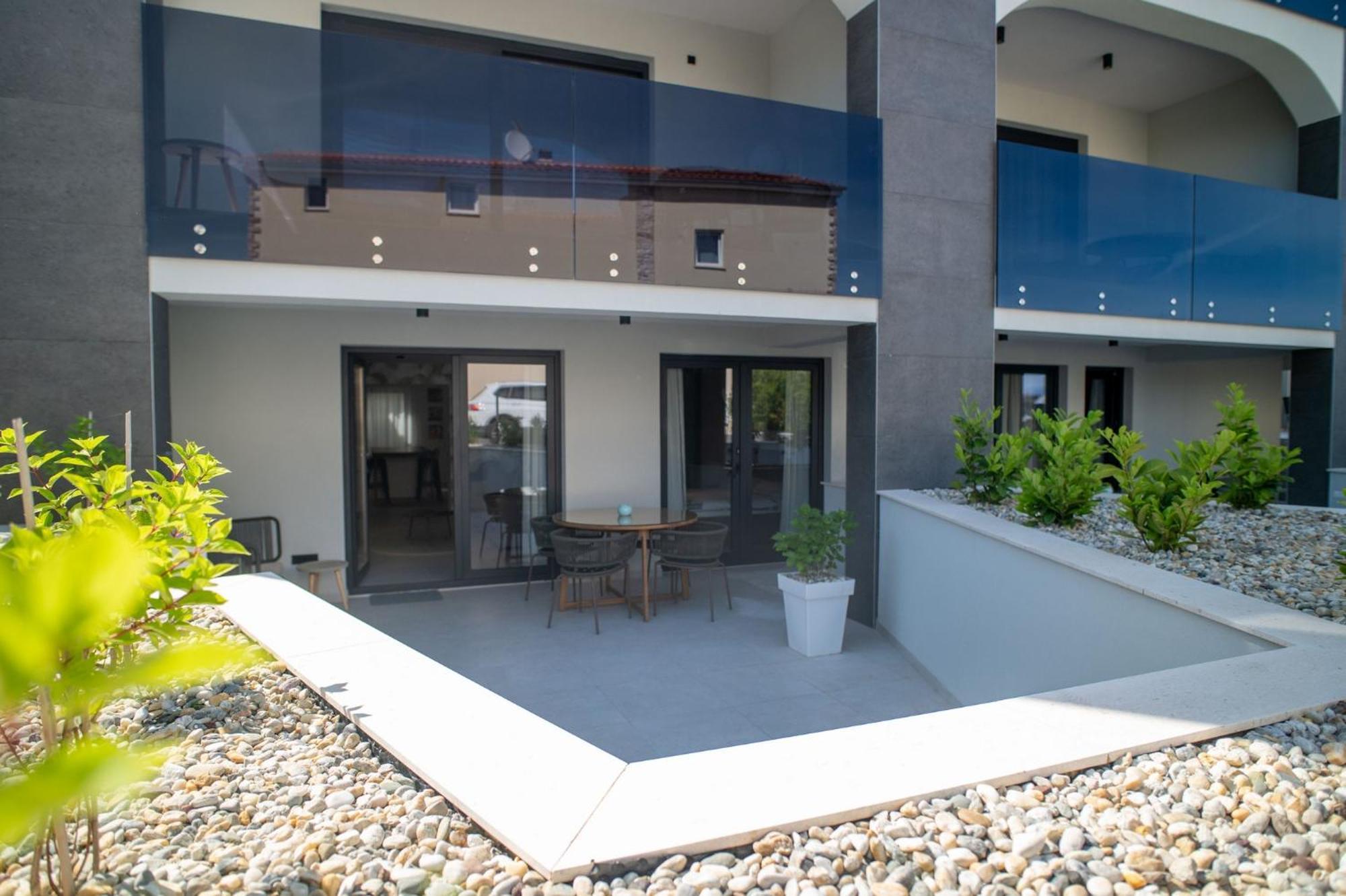 ונטאצ'יצ'י Villa Calma Apartments מראה חיצוני תמונה